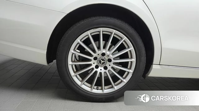 Mercedes-Benz E-Class W213 id 4688138 из Кореи 15