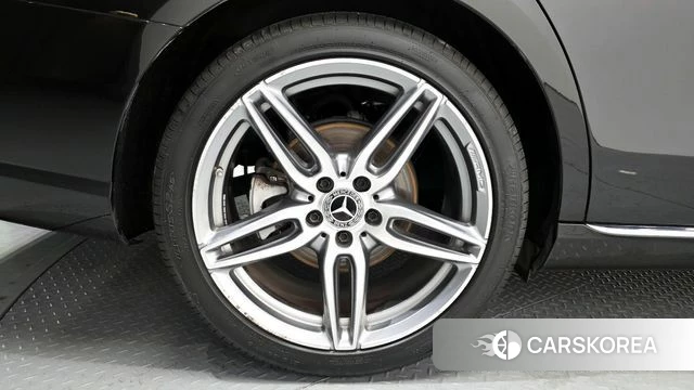 Mercedes-Benz E-Class W213 id 3917509 из Кореи 15