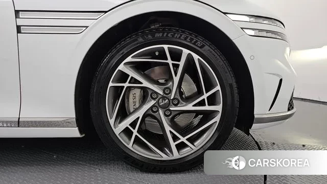 Genesis G90 (RS4) id 3360596 из Кореи 15