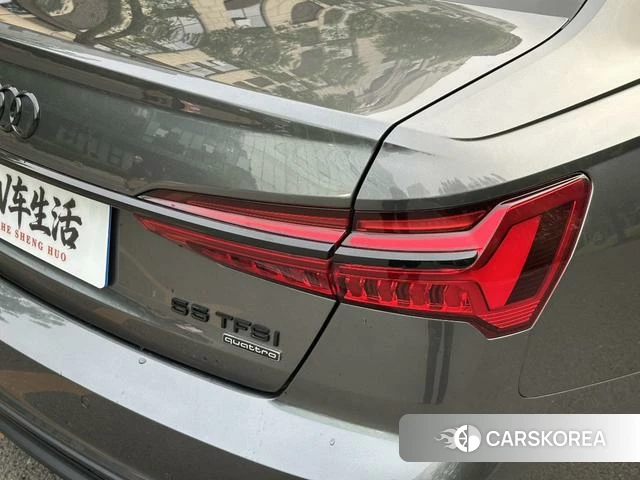 Audi A6L id 4222045 из Китая 19