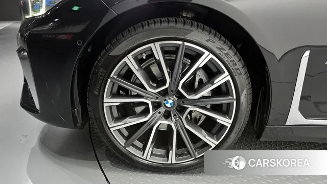 BMW 7 Series (G11) id 3497941 из Кореи 15