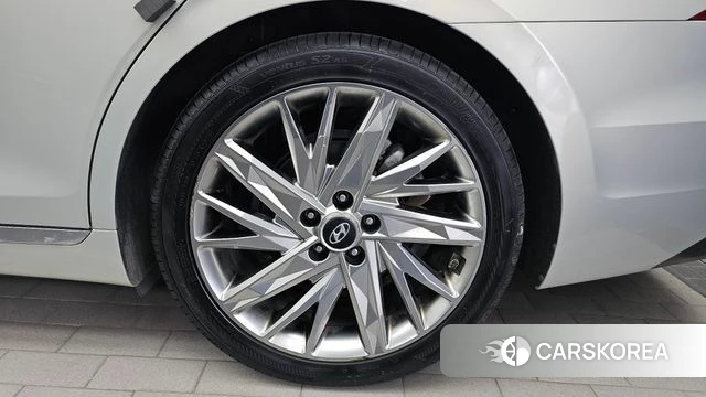 Hyundai The New Grandeur IG id 4490517 из Кореи 30