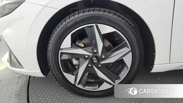 Hyundai Avante (CN7) id 4519438 из Кореи 28