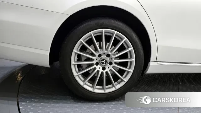 Mercedes-Benz E-Class W213 id 3721184 из Кореи 15