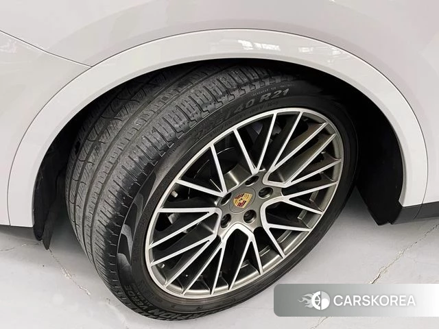 Porsche Cayenne (PO536) id 4511358 из Кореи 15