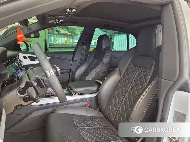 Audi Q8 (4M) id 3711644 из Кореи 8