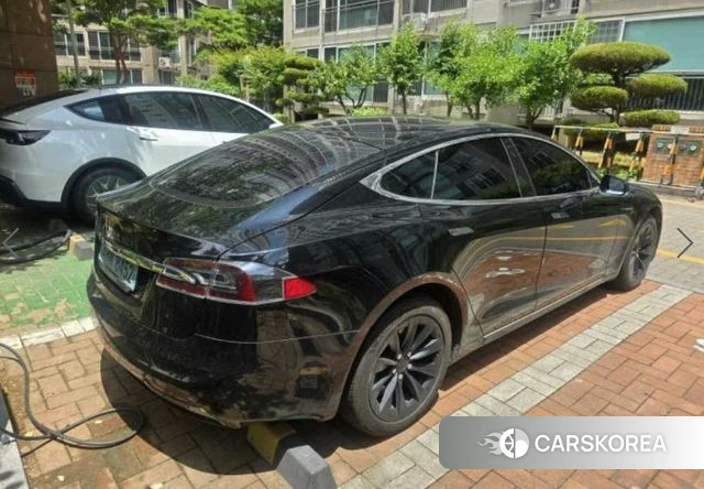 Tesla Model S 2019 Черный из Кореи, фото 5
