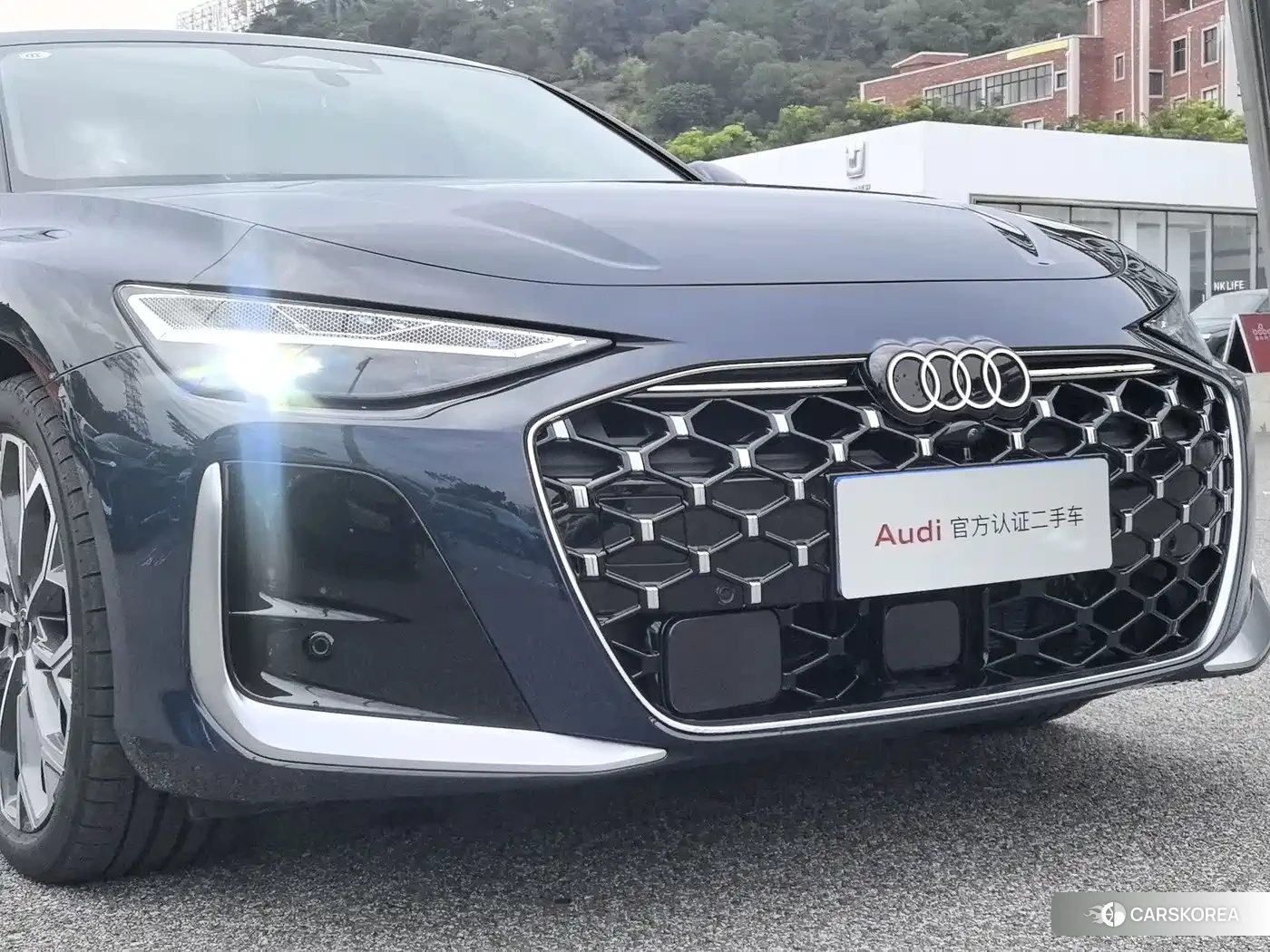 Audi A6L id 4649341 из Китая 13
