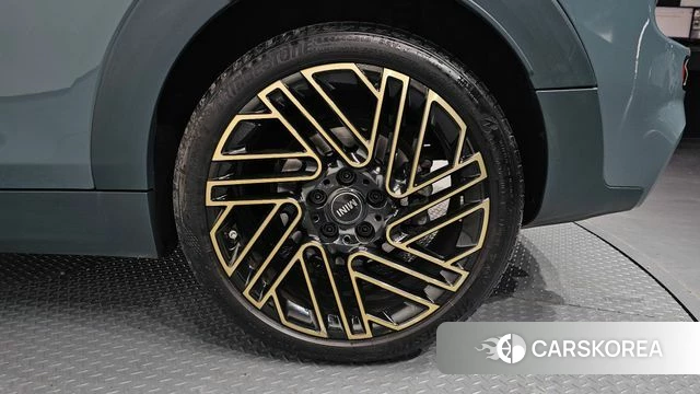 Mini Cooper Clubman id 3842219 из Кореи 15