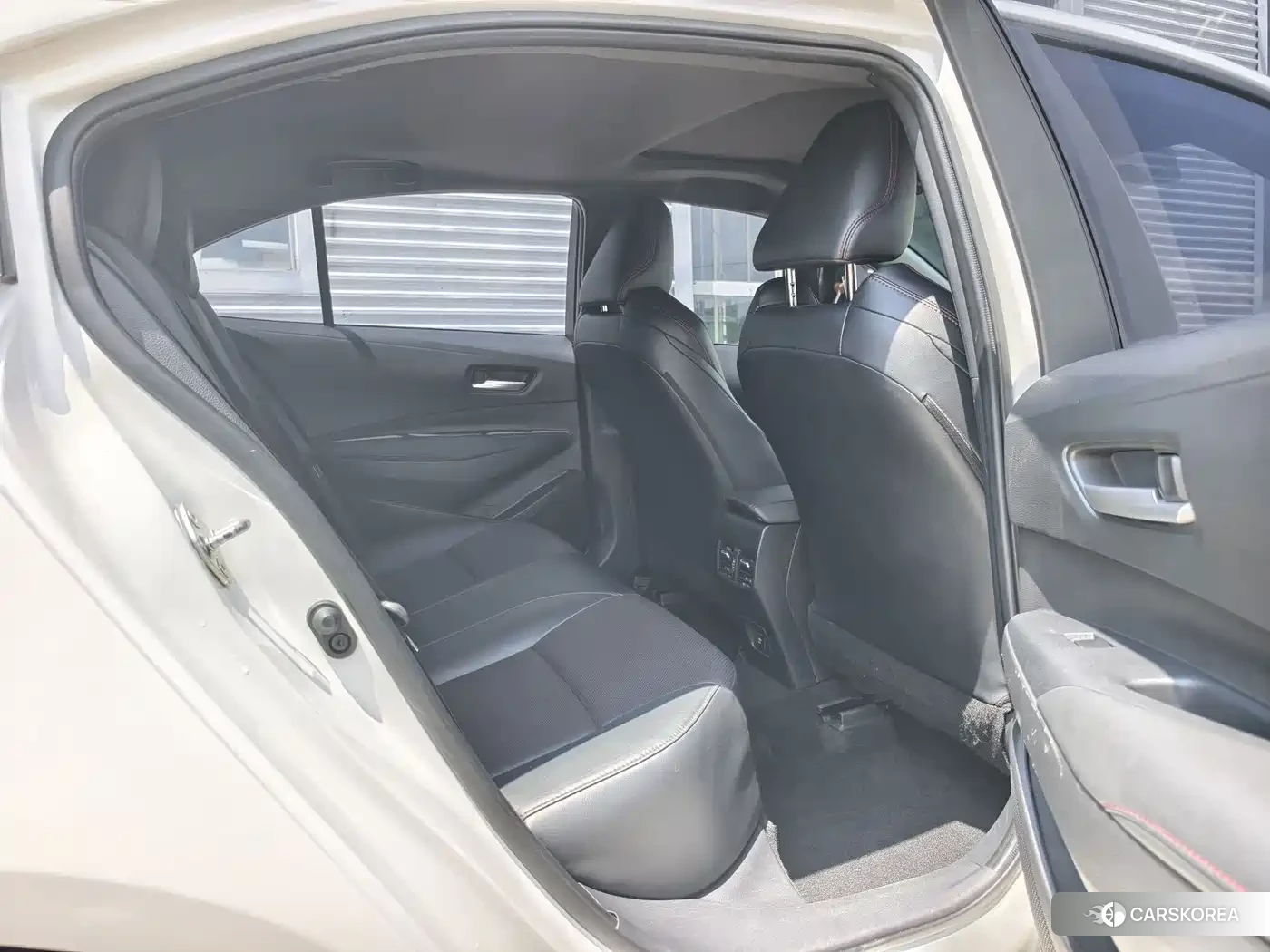 Toyota Levin id 4679575 из Китая 14