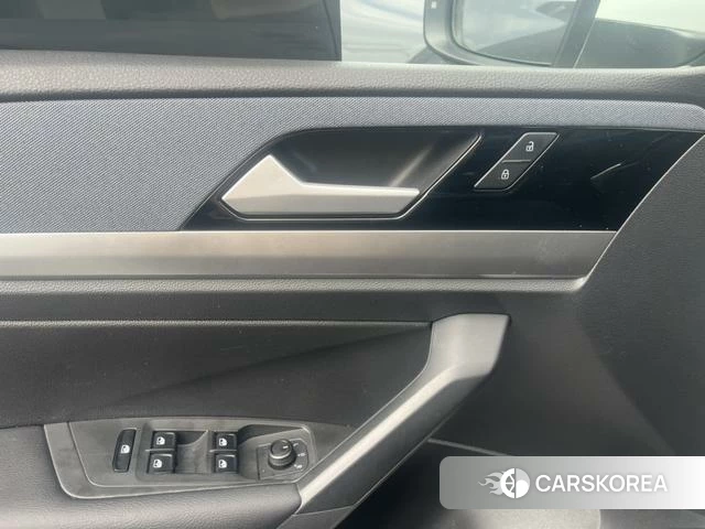 Volkswagen Lavida id 4259780 из Китая 9