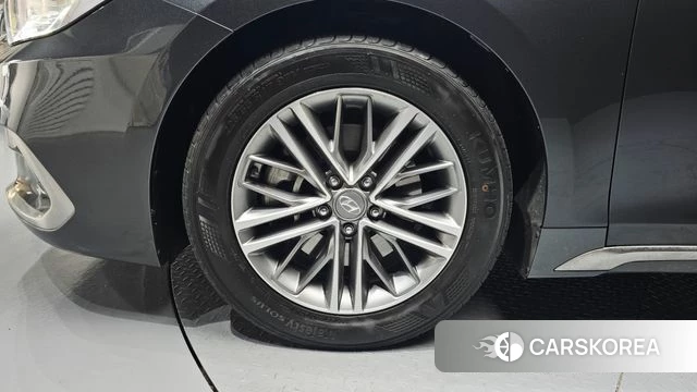 Hyundai Grandeur IG id 4317770 из Кореи 28