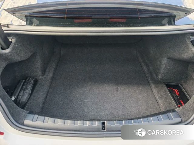BMW 3 series id 4257624 из Китая 13