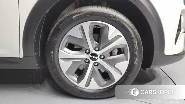 Kia Niro Plus id 3654246 из Кореи 15