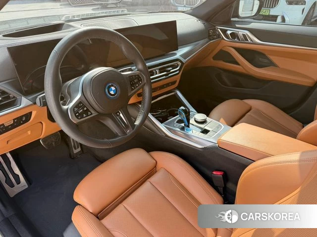 BMW i4 2022 Темно-зеленый из Кореи, фото 5