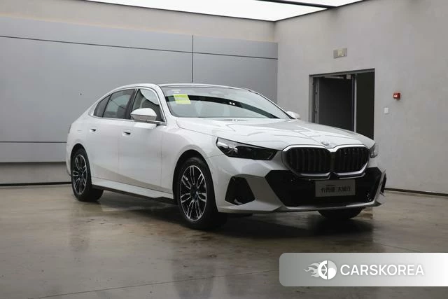 BMW 5 series id 3993491 из Китая 27