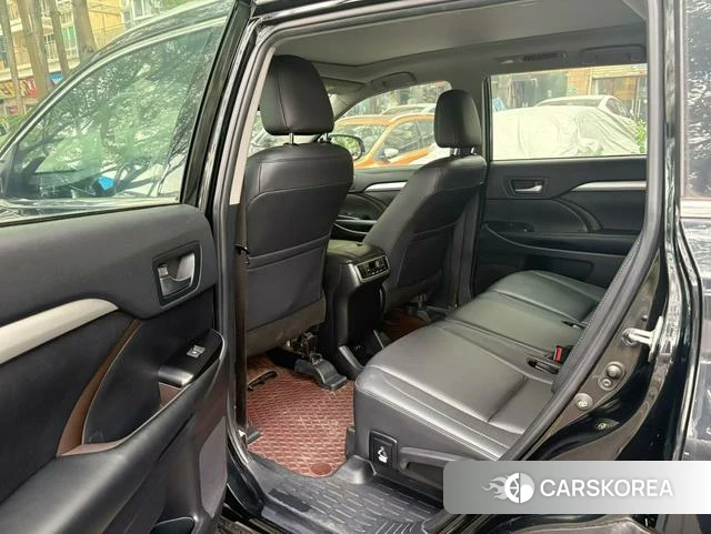 Toyota Highlander 2021 Черный из Китая, фото 5