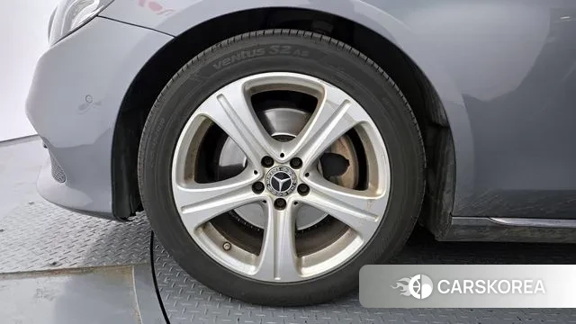 Mercedes-Benz E-Class W213 id 3789733 из Кореи 15