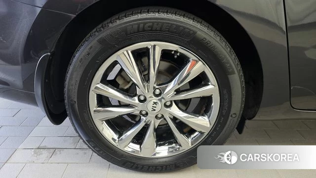 Kia The New Carnival id 4684379 из Кореи 27