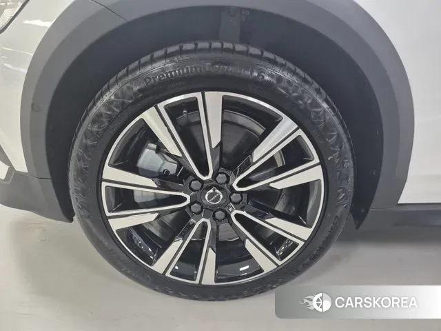 Volvo V60 Cross-Country 2nd Generation id 3223032 из Кореи 13