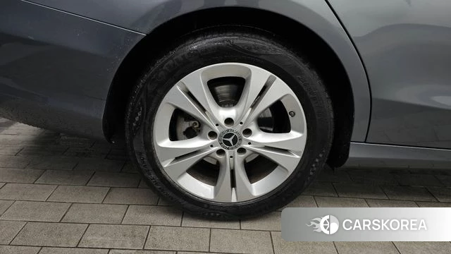 Mercedes-Benz C-Class W205 id 3911991 из Кореи 15