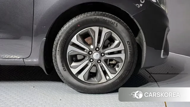 Kia The New Carnival id 3045386 из Кореи 15