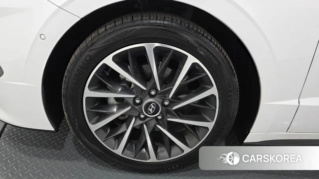 Hyundai Sonata Hybrid (DN8) id 4186836 из Кореи 26