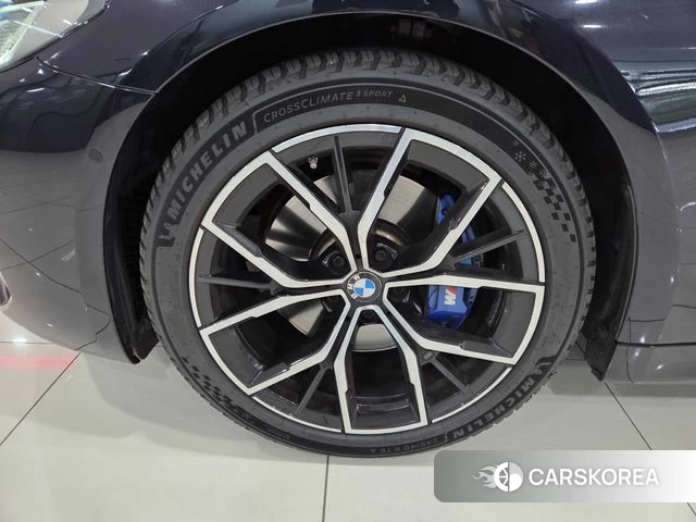 BMW 5 Series (G30) id 4360709 из Кореи 15