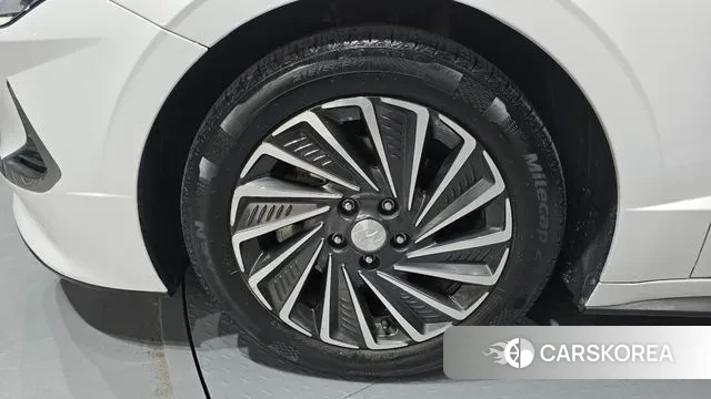 Hyundai Sonata Hybrid (DN8) id 3592944 из Кореи 15