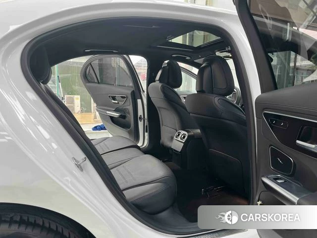 Mercedes-Benz Class C id 4307196 из Китая 19