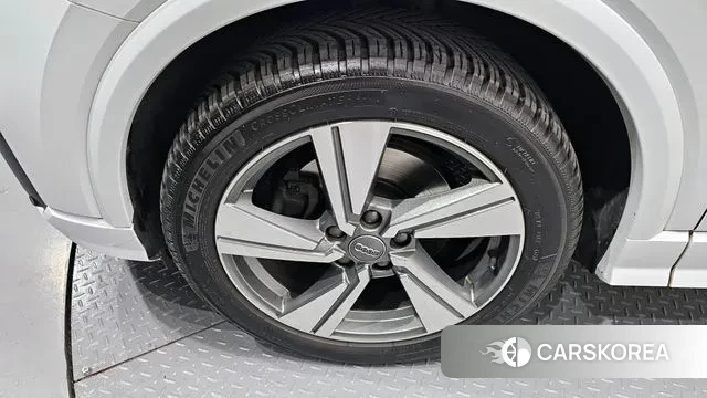 Audi Q2 id 3708575 из Кореи 15