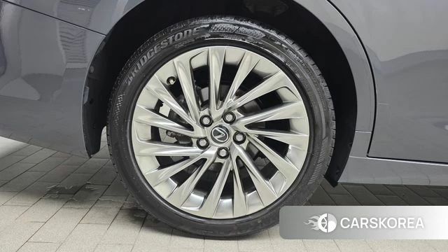 Lexus ES300h 7th generation id 4612579 из Кореи 27