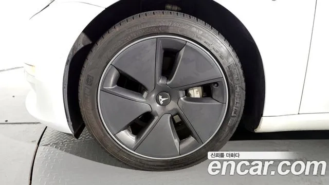 Tesla Model 3 id 2874373 из Кореи 15