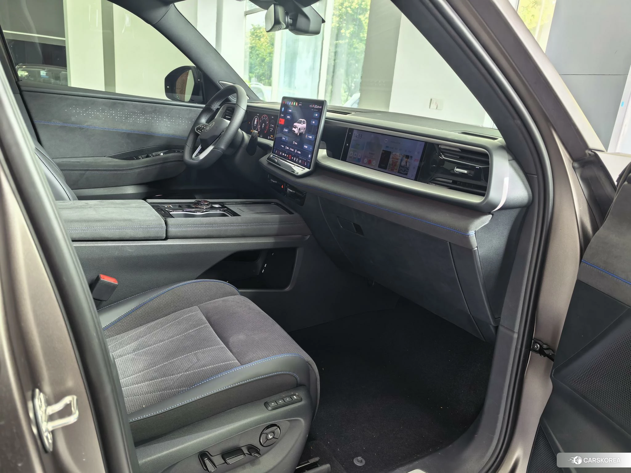 Volkswagen Tourang id 4452269 из Китая 10