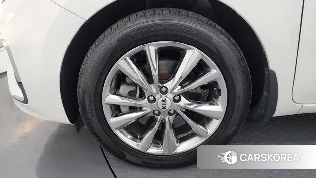 Kia The New Carnival id 3474386 из Кореи 15