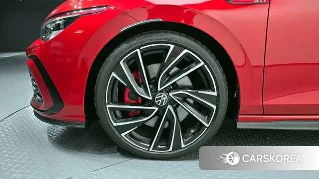 Volkswagen Golf 8th Generation id 3052925 из Кореи 15