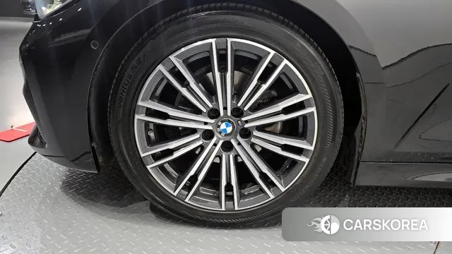 BMW 3 Series (G20) id 3033046 из Кореи 15