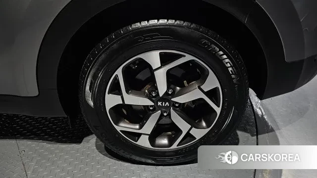 Kia Sportage The Bold id 3390507 из Кореи 15