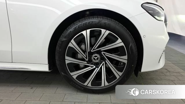 Mercedes-Benz E-Class W214 id 3850091 из Кореи 15