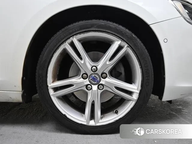 Volvo S60 id 3718769 из Кореи 15