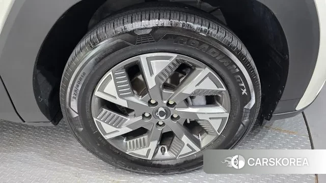 Ssangyong Torres EVX id 3251409 из Кореи 15