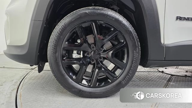 Jeep Renegade id 3811881 из Кореи 15