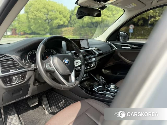 BMW X3 id 4254039 из Китая 9