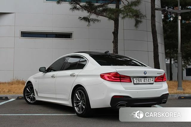 BMW 5 Series (G30) id 3889433 из Кореи 15