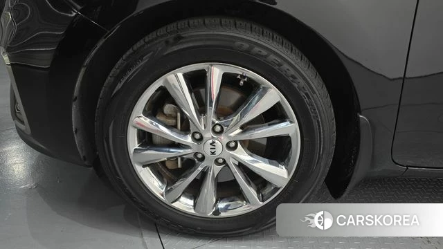 Kia The New Carnival id 4663024 из Кореи 15