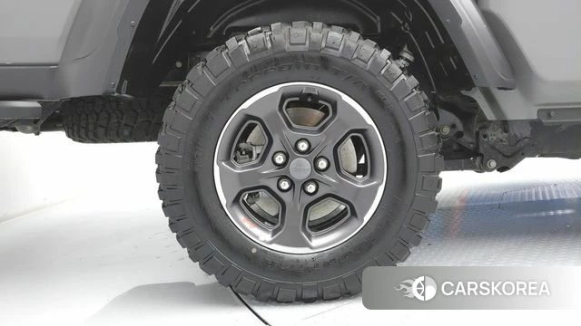 Jeep Gladiator (JT) id 3922873 из Кореи 15