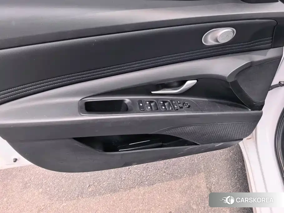Hyundai Elantra id 4622493 из Китая 11