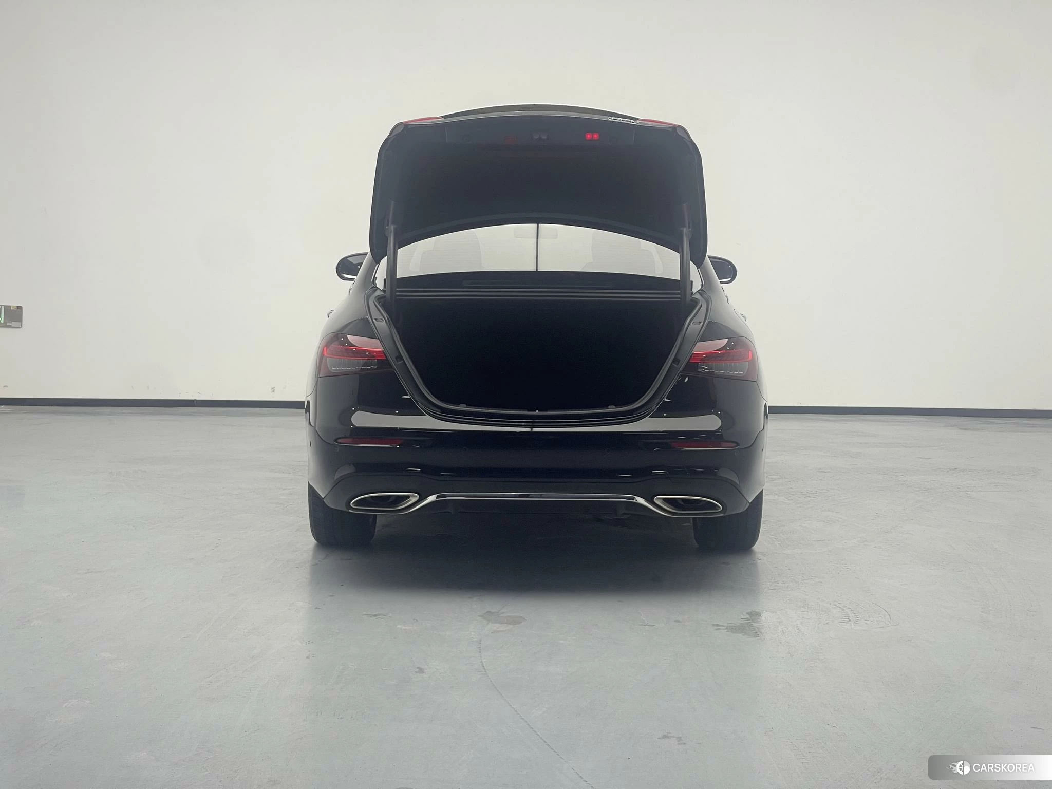 Mercedes-Benz E-class id 4479783 из Китая 15
