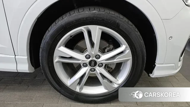 Audi Q3 (F3) id 3726636 из Кореи 15