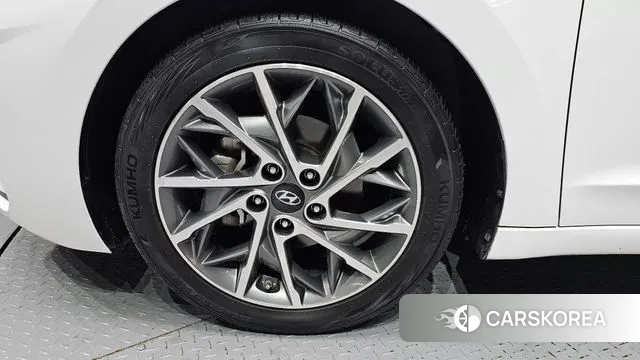 Hyundai The New Avante AD id 3407929 из Кореи 15